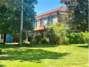 propriete à la vente -   32300  MIRANDE, surface 398 m2 vente propriete - UBI479165330